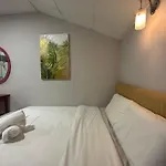Dingdong Homes Hotel