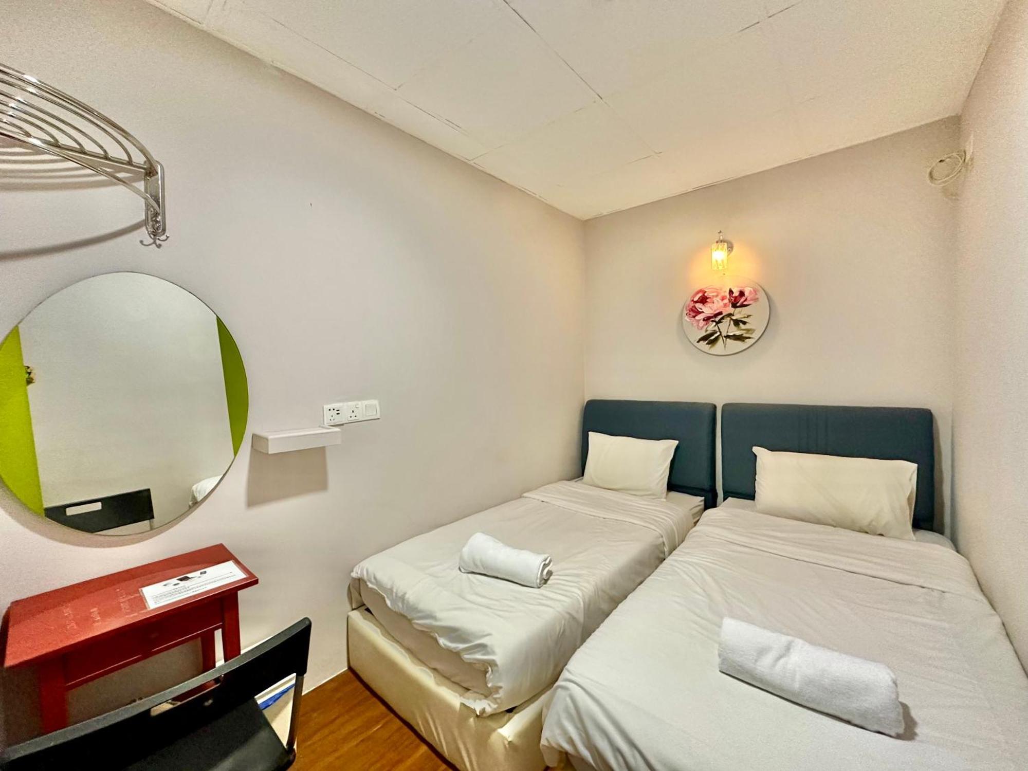Dingdong Homes Hotel 2*